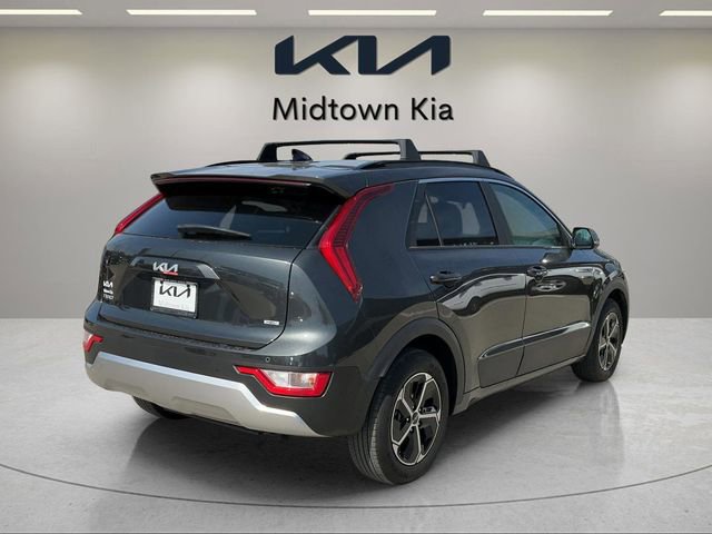Used 2025 Kia Niro EX image 3