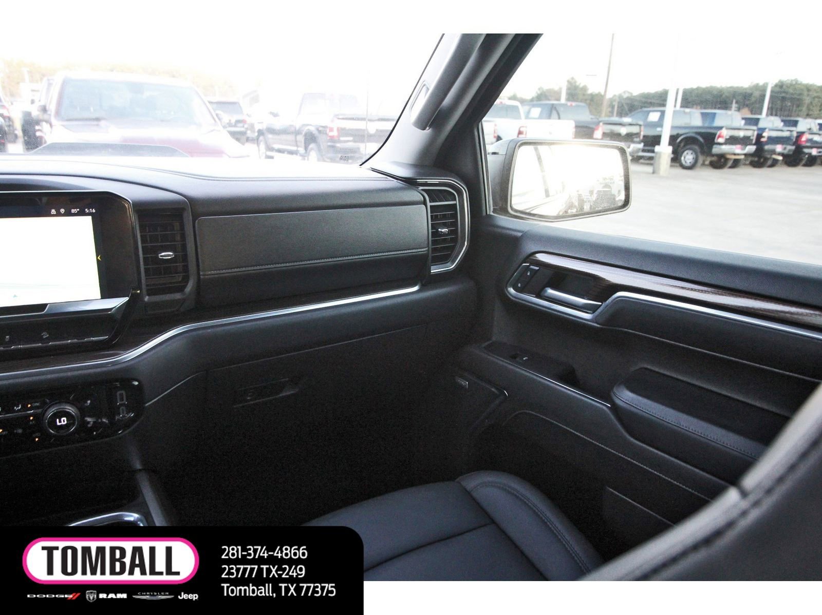 Used 2024 Chevrolet Silverado 1500 LT Trail Boss w/ Convenience Package II image 12