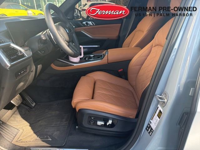 Used 2026 BMW X7 xDrive40i w/ M Sport Package image 5
