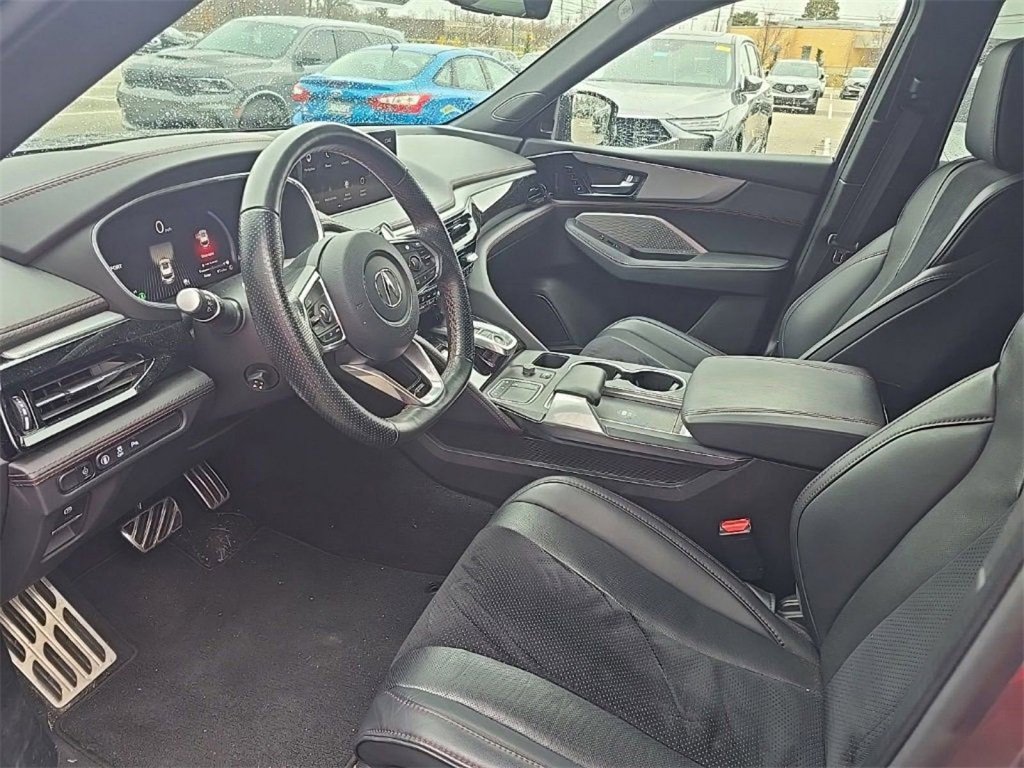 Used 2023 Acura MDX A-Spec image 9