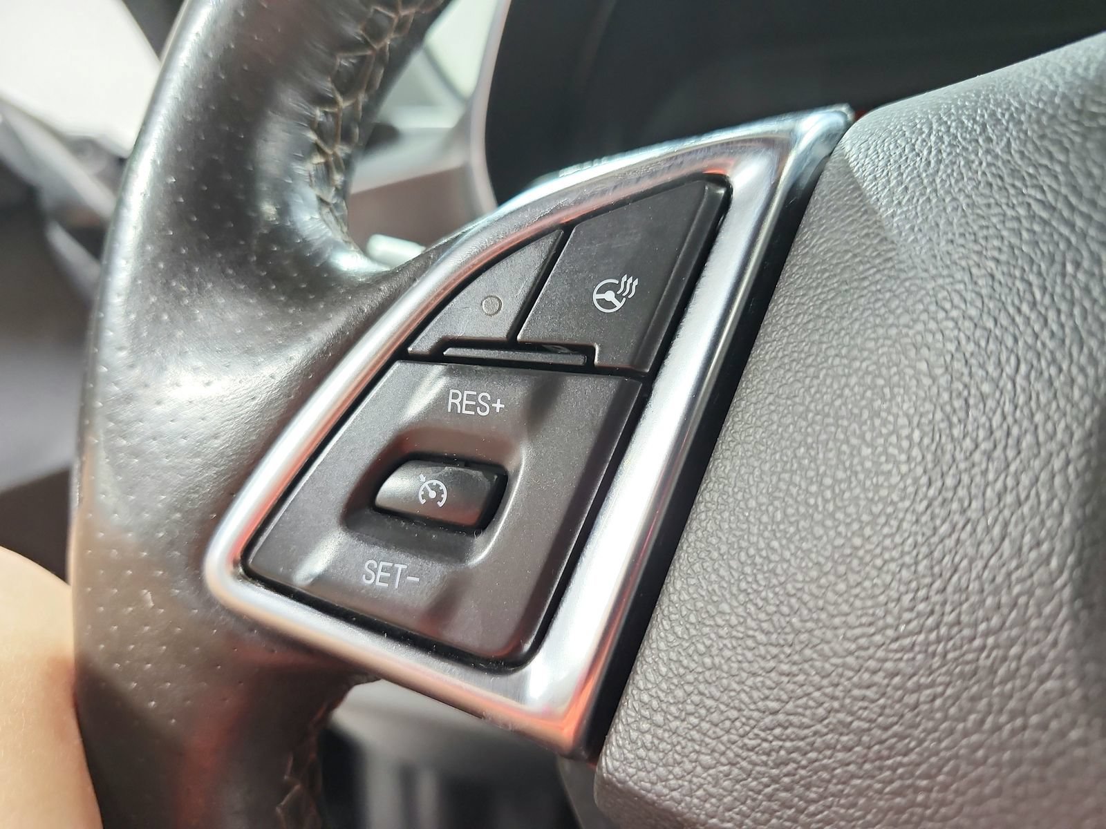 Used 2016 Chevrolet Camaro SS RWD image 25