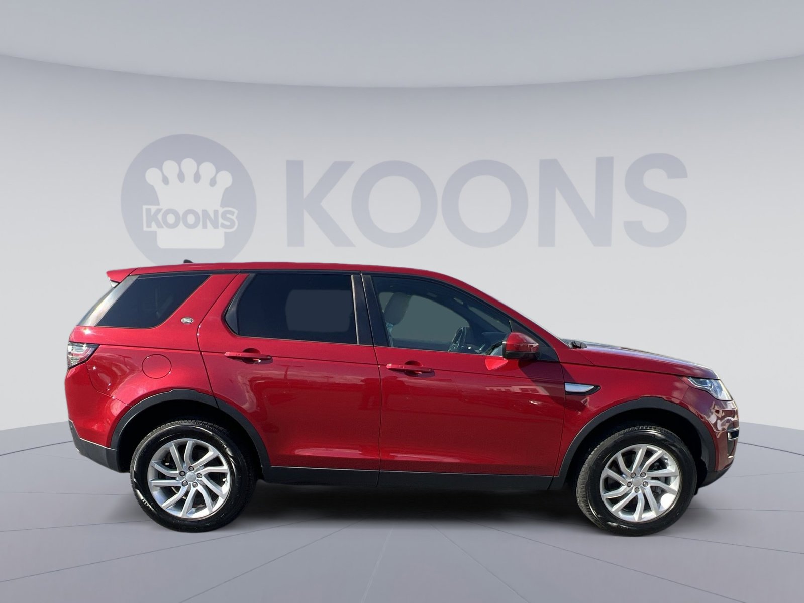 Used 2016 Land Rover Discovery Sport HSE image 12