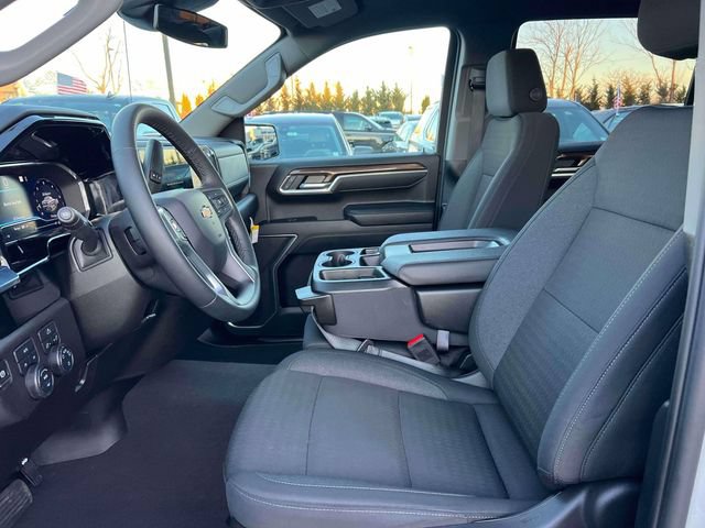 Used 2025 Chevrolet Silverado 1500 LT AWD/4WD image 15
