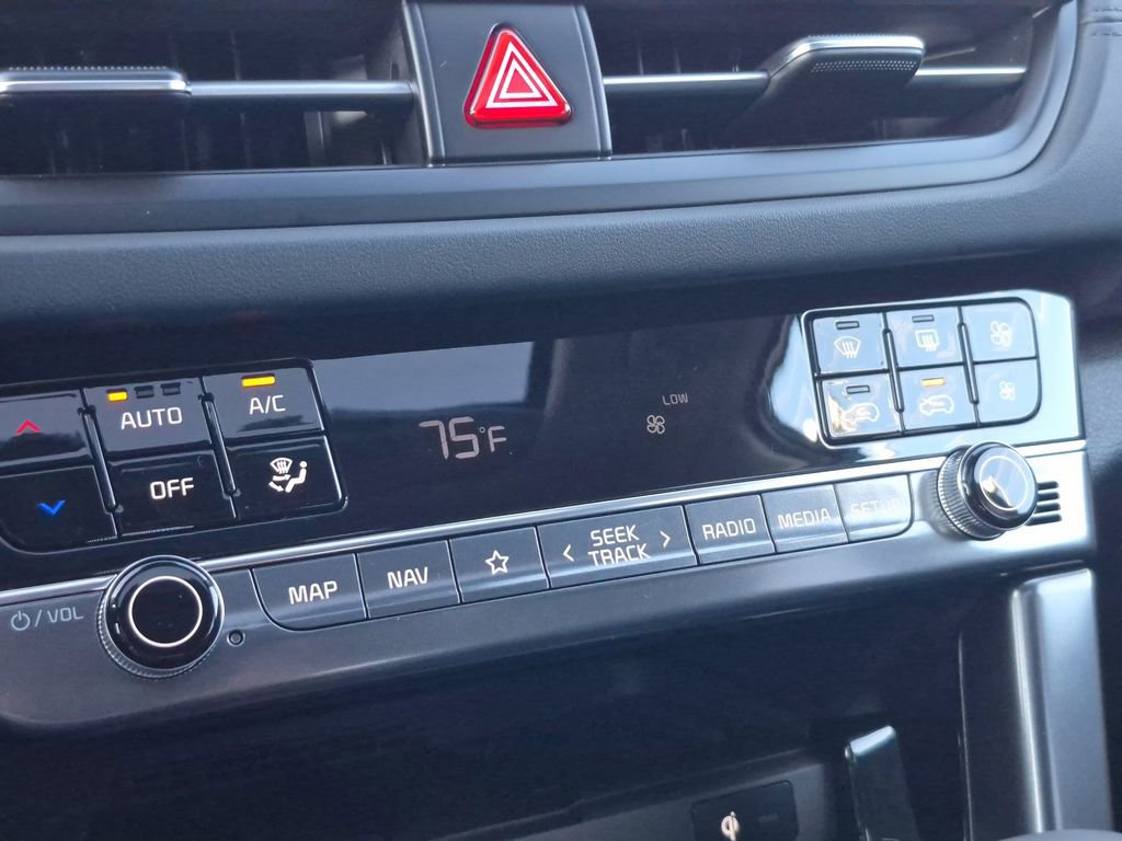 New 2026 Kia Seltos SX w/ SX Sunroof Package image 24