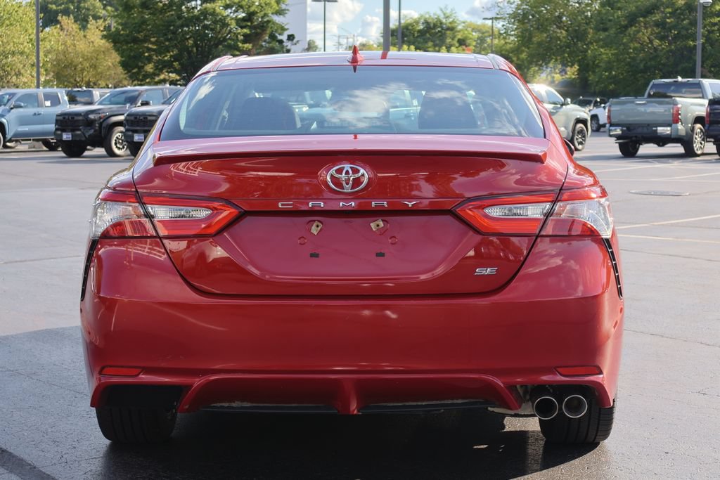 Used 2019 Toyota Camry SE FWD image 6