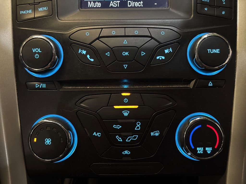 Used 2014 Ford Fusion S image 27