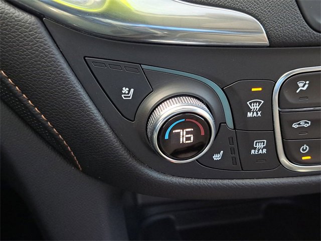 Used 2021 Chevrolet Equinox Premier image 15