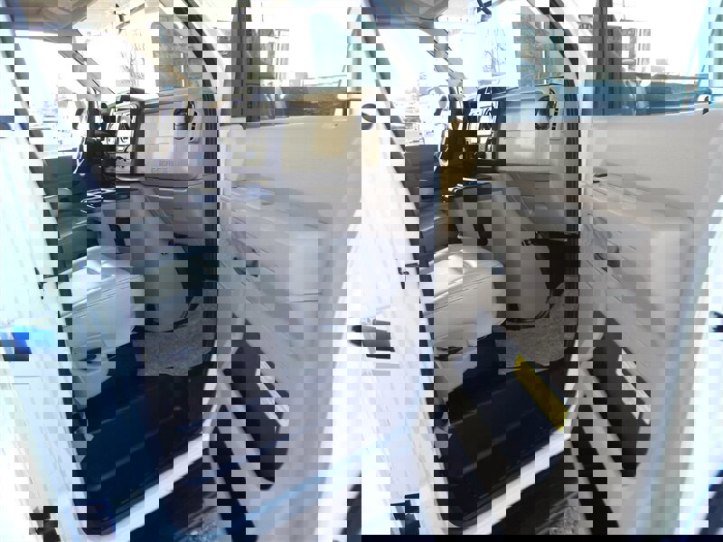 Used 2022 Ford E-450 and Econoline 450 Super Duty w/ Motorhome Prep Package image 22