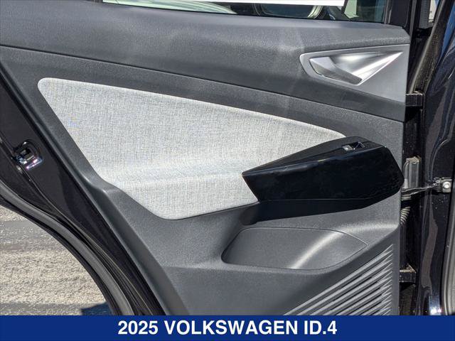 New 2025 Volkswagen ID.4 Pro image 17