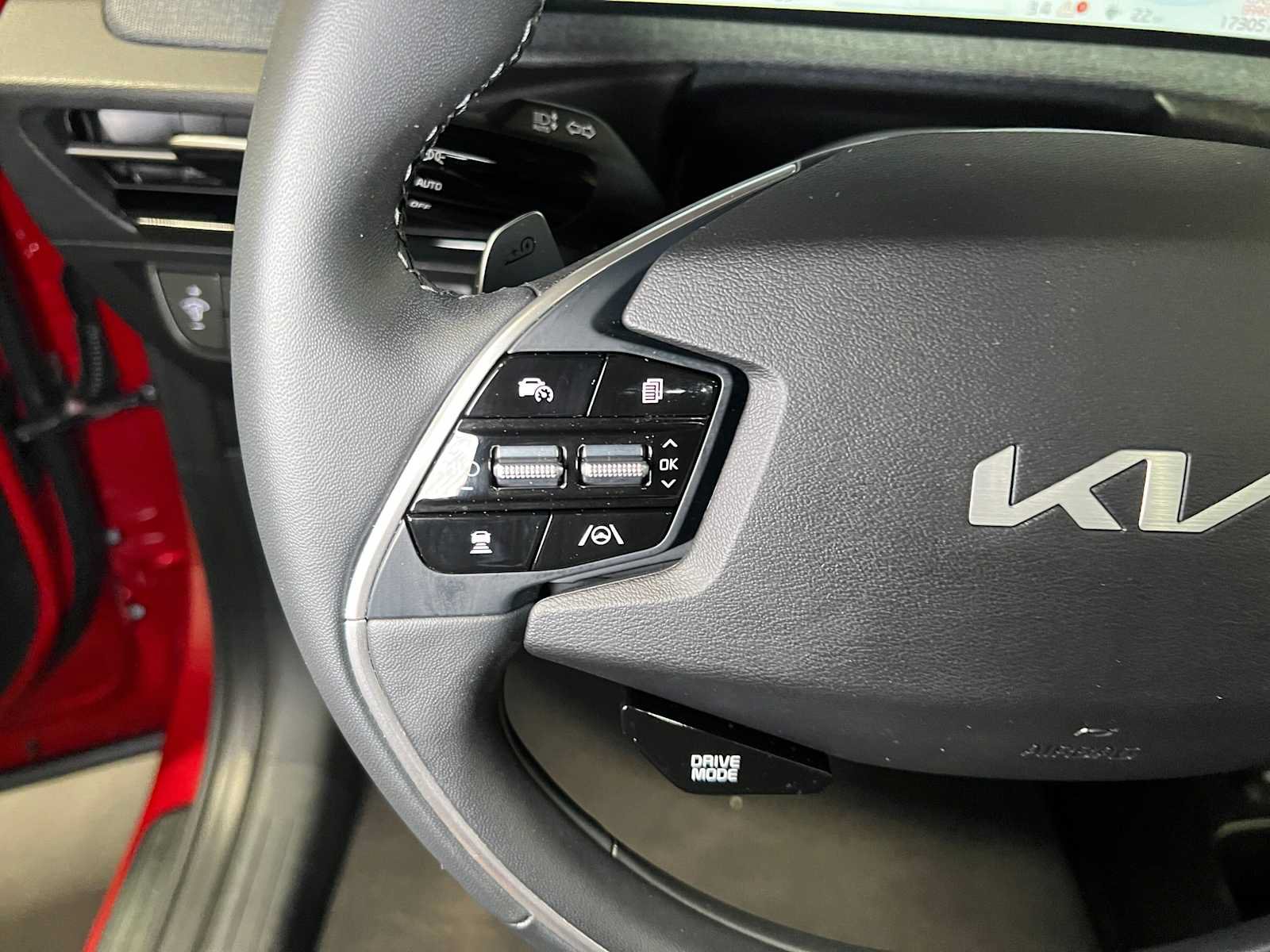 Used 2024 Kia EV6 Light RWD image 27