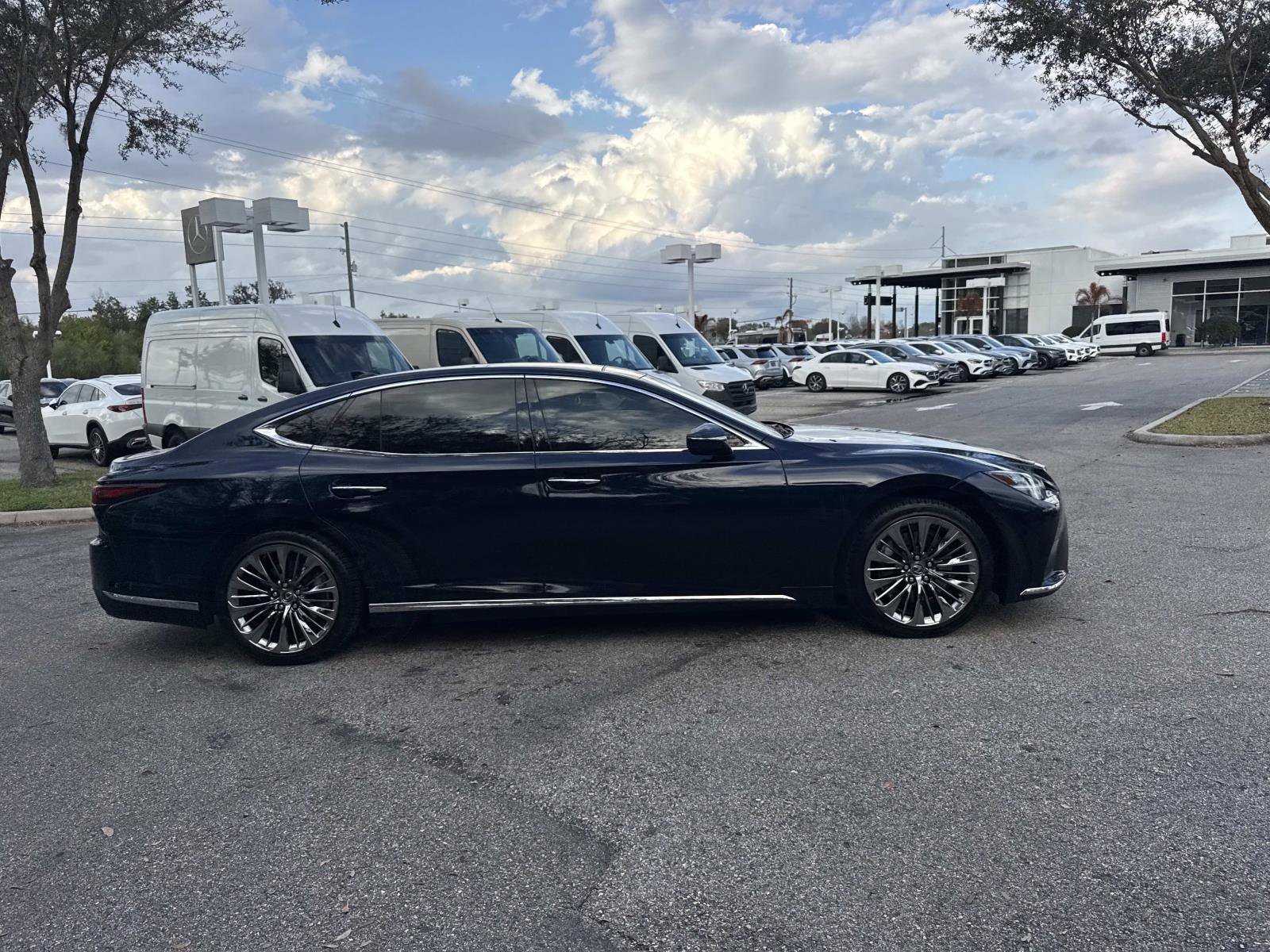 Used 2022 Lexus LS 500 w/ Interior Upgrade Package image 2