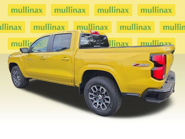 Used 2023 Chevrolet Colorado Z71 w/ Z71 Convenience Package 2 AWD/4WD image 11
