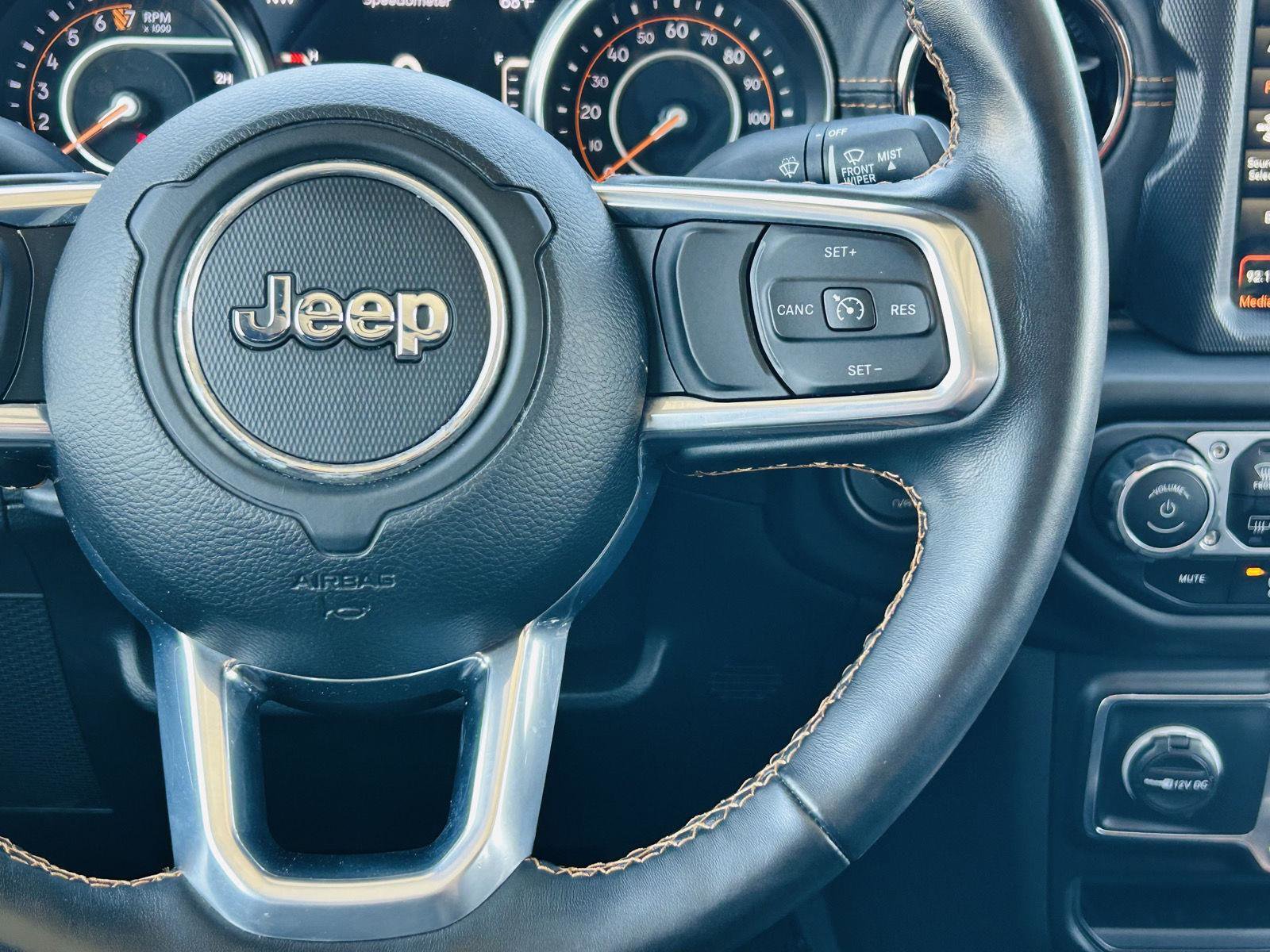 Used 2021 Jeep Gladiator Overland image 16