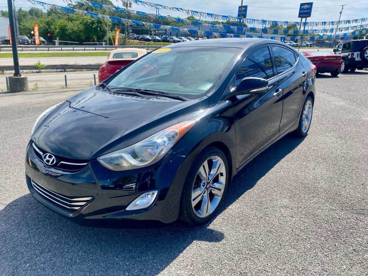 Used 2013 Hyundai Elantra Limited FWD image 3