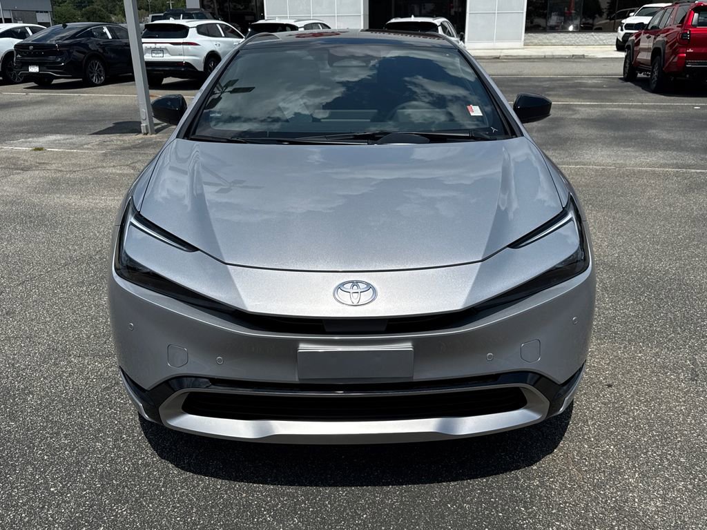 New 2025 Toyota Prius Plug-In Hybrid FWD image 8