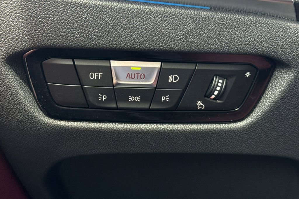 Used 2023 BMW i4 eDrive35 image 31