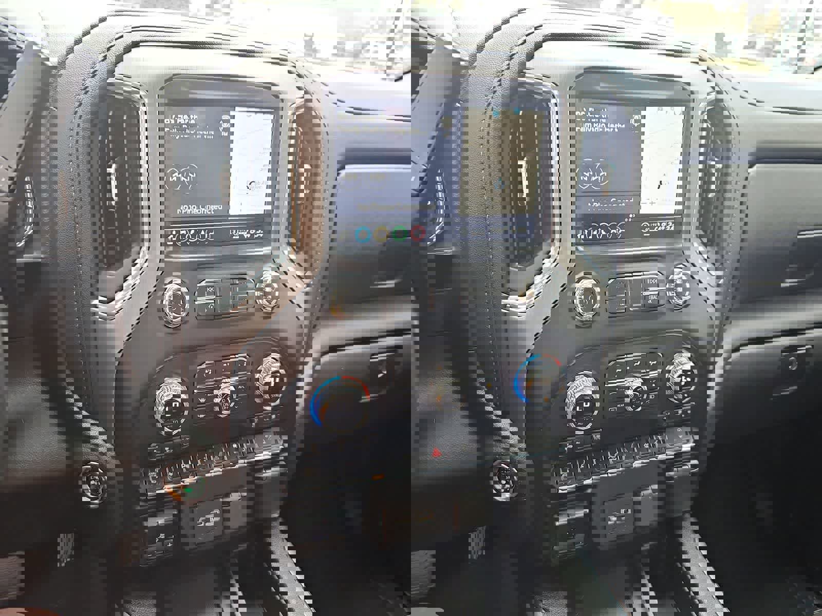 Used 2020 GMC Sierra 2500 Denali w/ Denali Ultimate Package image 28