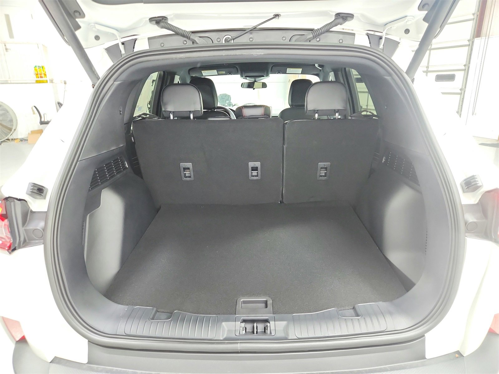 New 2026 Ford Escape ST-Line w/ Tech Pack #1 image 40