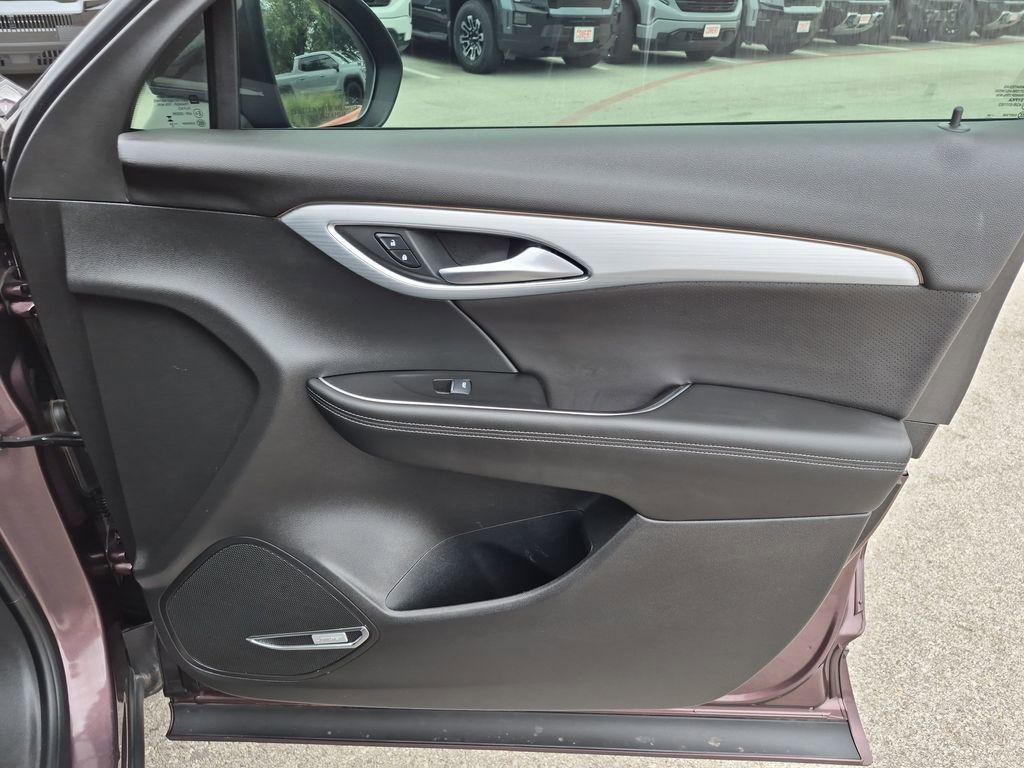 Used 2024 Buick Envision Avenir AWD/4WD image 35