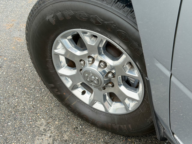 Used 2024 RAM 3500 Laramie AWD/4WD image 14