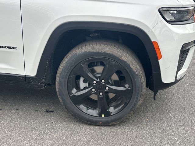New 2026 Jeep Grand Cherokee Limited AWD/4WD image 12