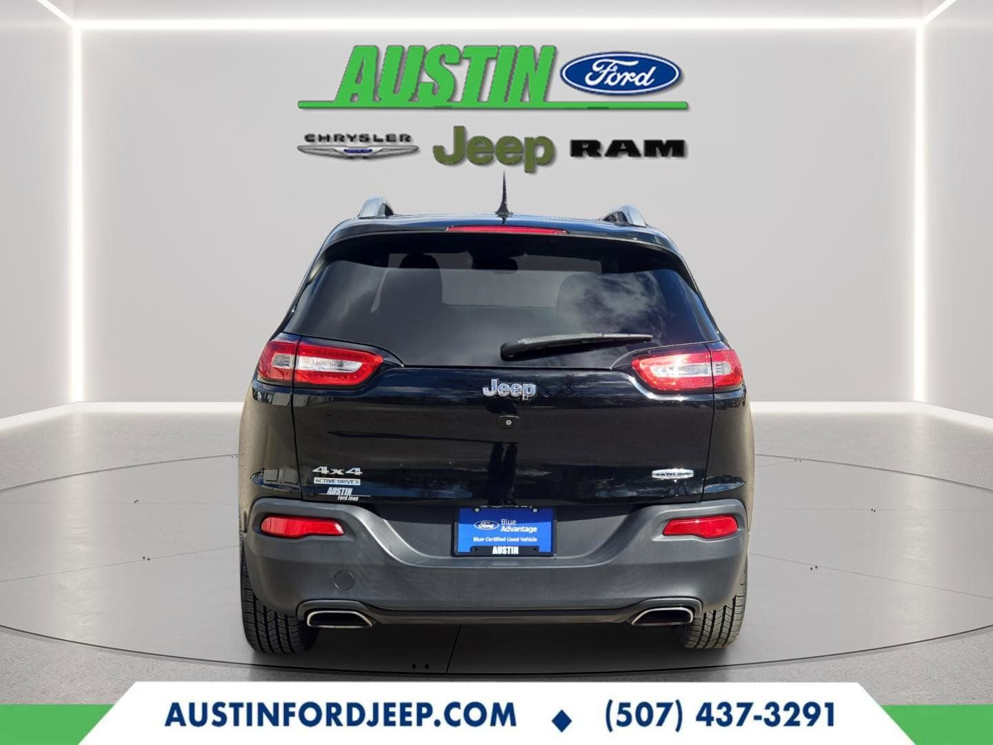 Used 2017 Jeep Cherokee Latitude image 12