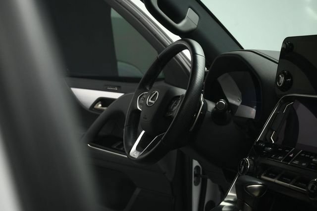 Used 2023 Lexus LX 600 F Sport w/ Accessory Package (Z1) AWD/4WD image 59