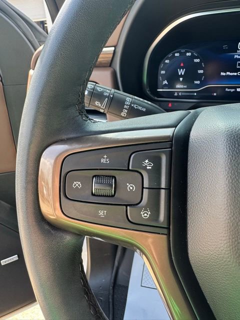 Used 2024 Chevrolet Suburban High Country w/ Advanced Technology Package image 25