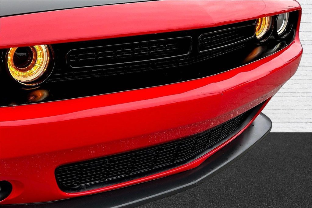 Used 2022 Dodge Challenger R/T RWD image 30