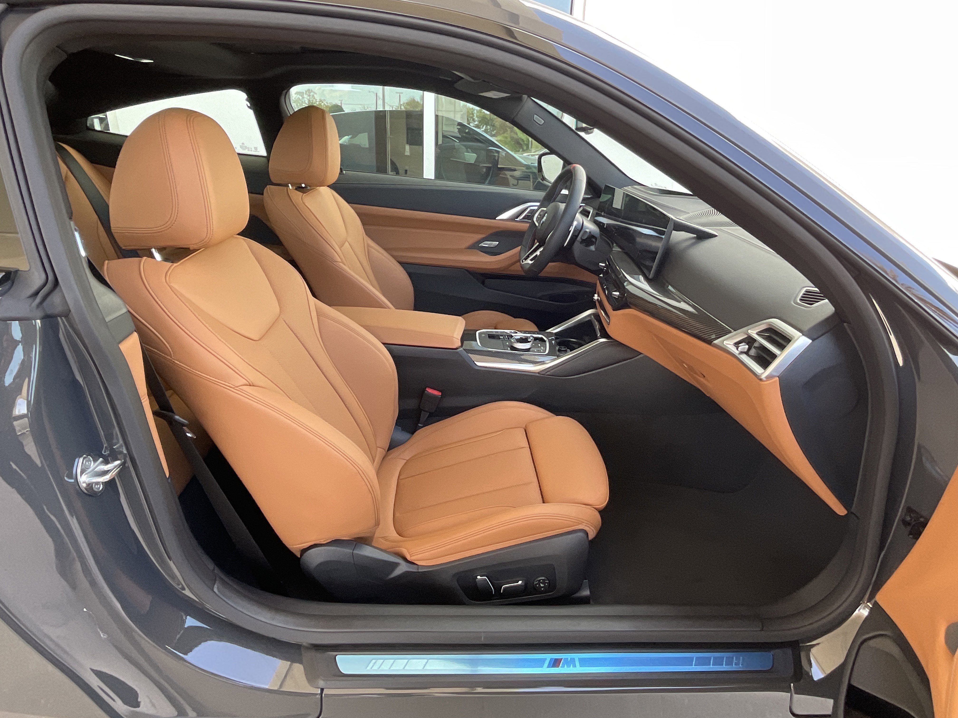 New 2026 BMW 440i xDrive Coupe w/ M Carbon Exterior Package image 22