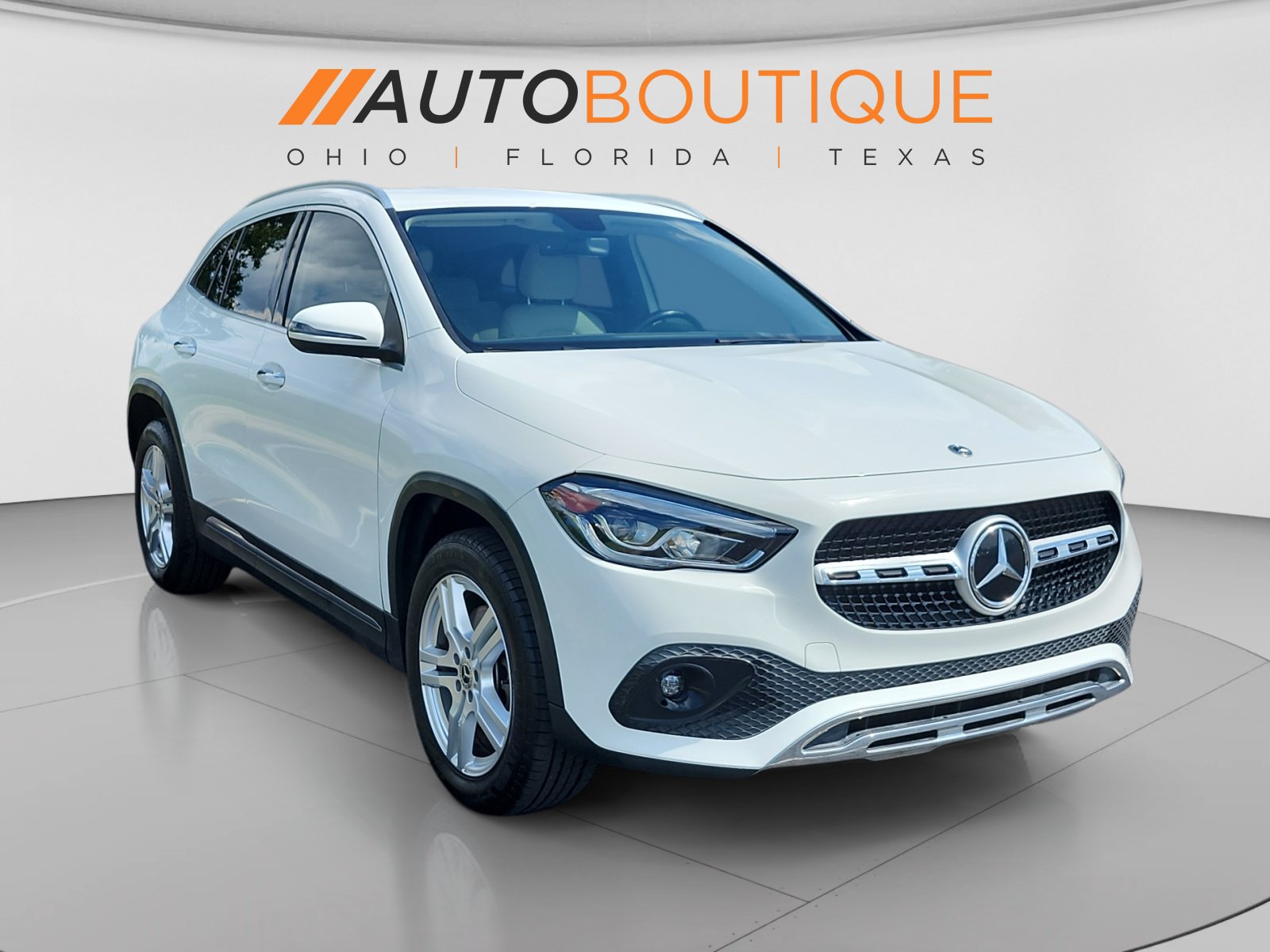 Used 2022 Mercedes-Benz GLA 250 4MATIC w/ Premium Package Lite image 10