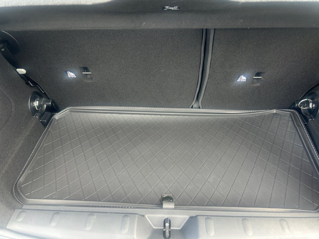 Used 2024 MINI Cooper S w/ Signature Upholstery Package FWD image 16