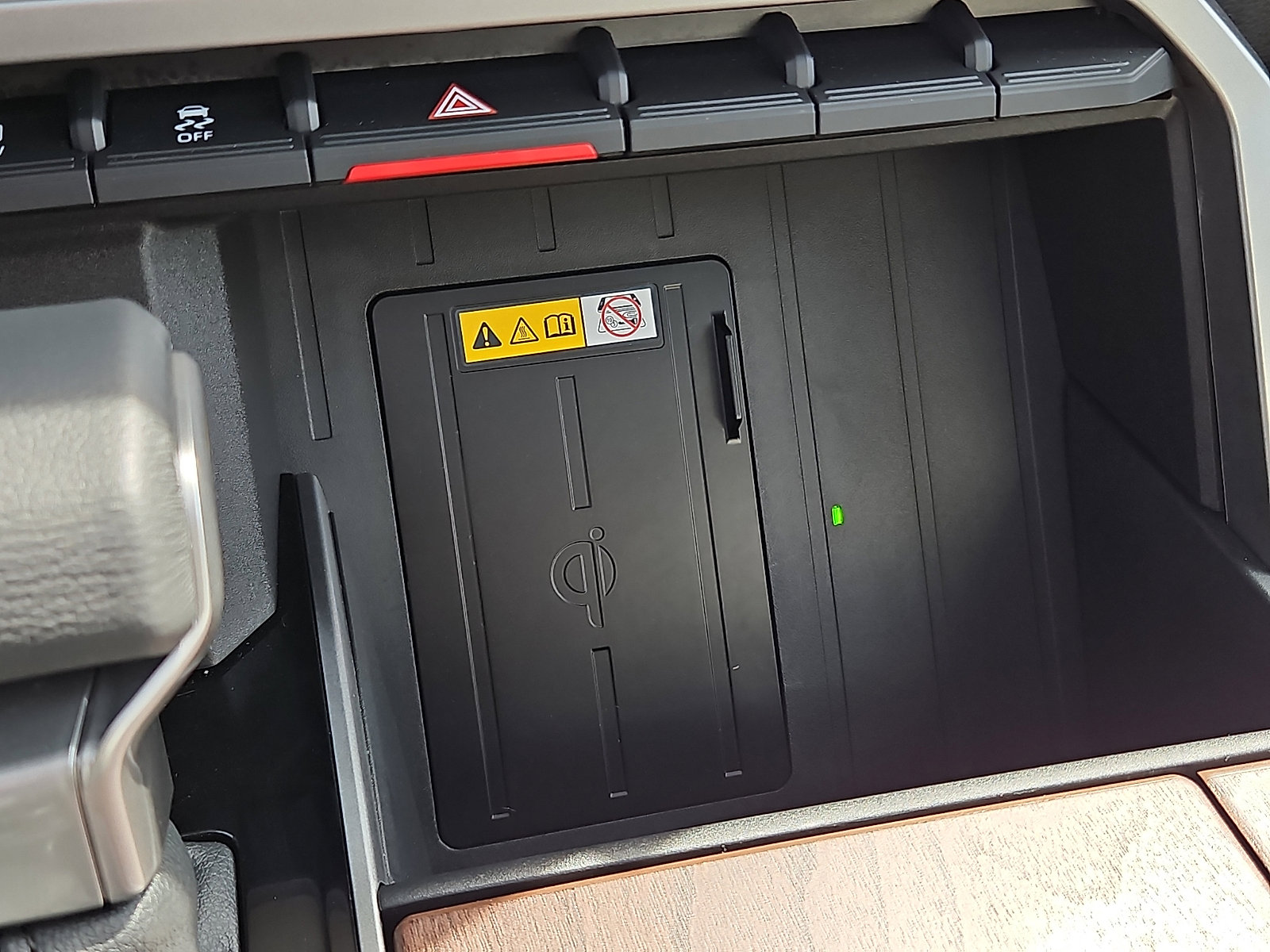 Used 2024 Toyota Sequoia Capstone image 24