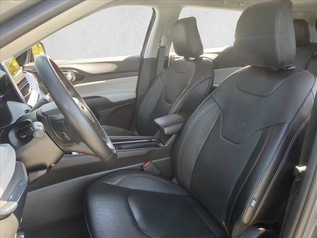 Used 2022 Jeep Compass Limited w/ Sun and Sound Group AWD/4WD image 15