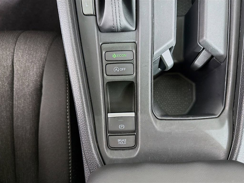 Certified 2025 Honda Accord SE image 22
