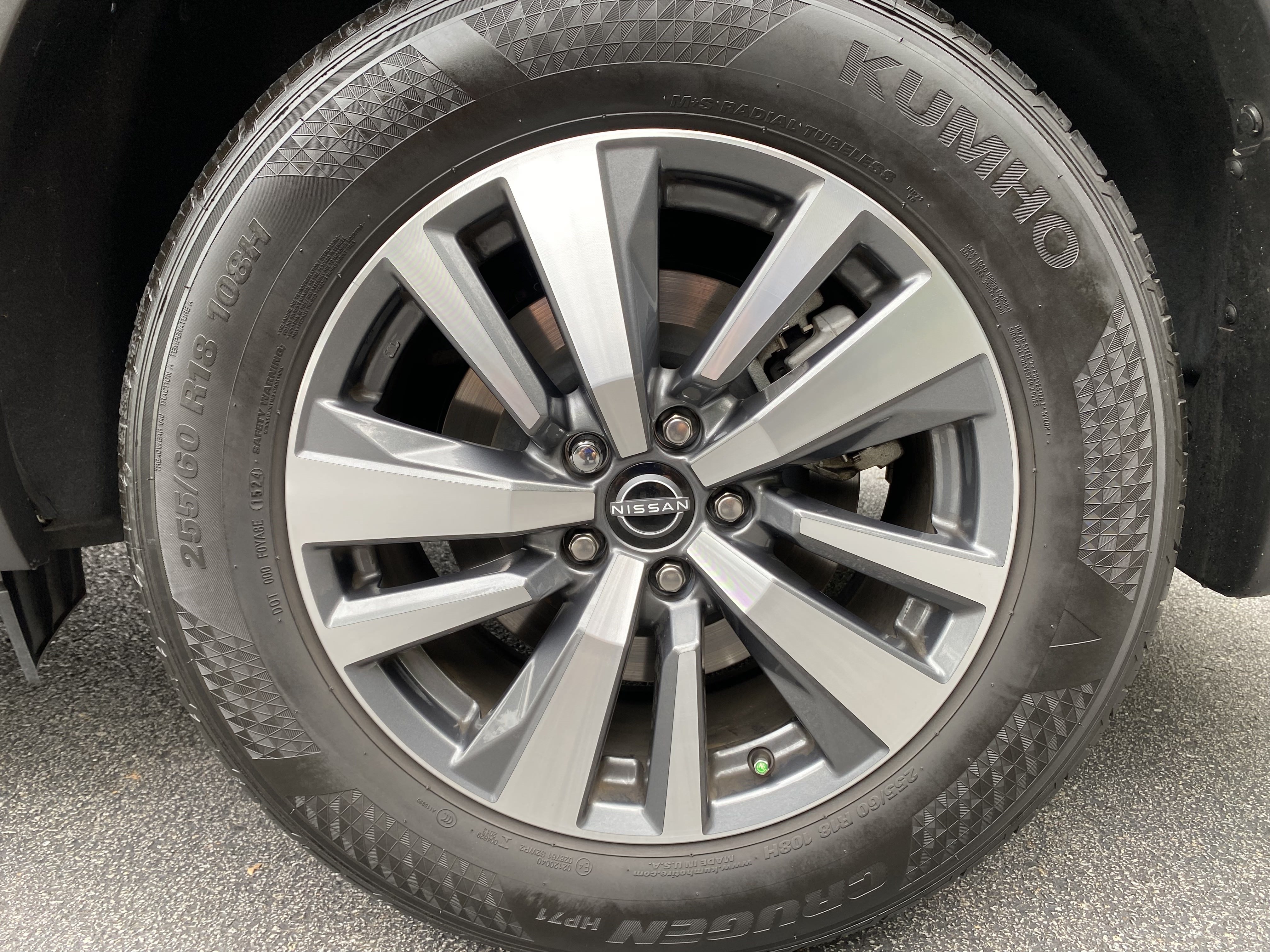 Used 2024 Nissan Pathfinder SL FWD image 39