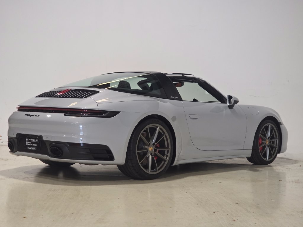 Certified 2024 Porsche 911 Targa 4S AWD/4WD image 7