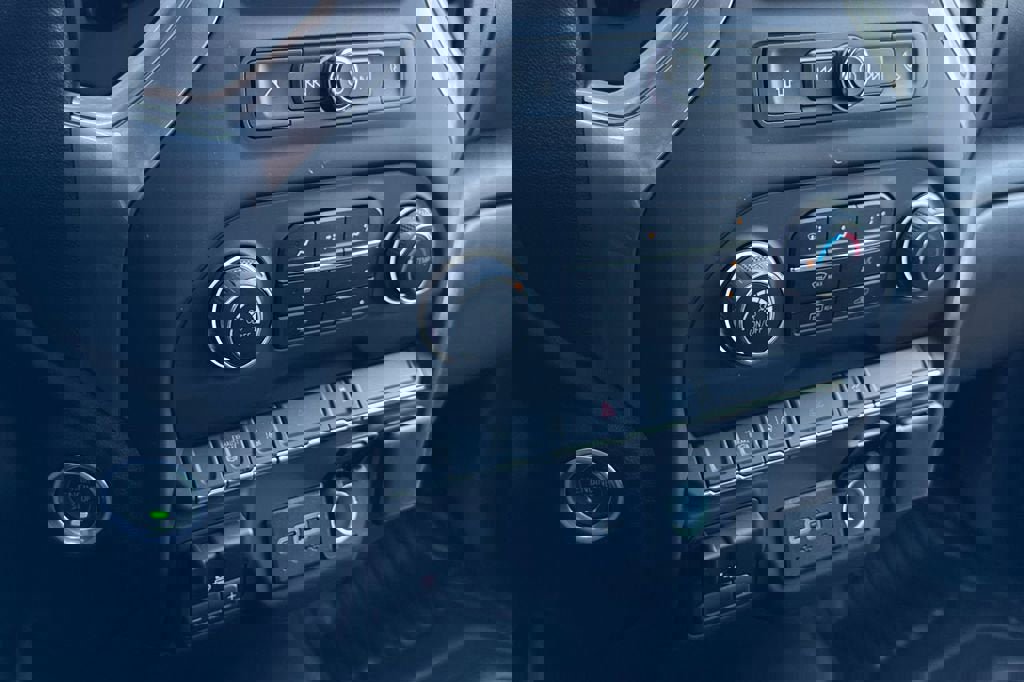 New 2025 Chevrolet Silverado 3500 W/T w/ WT Convenience Package image 19