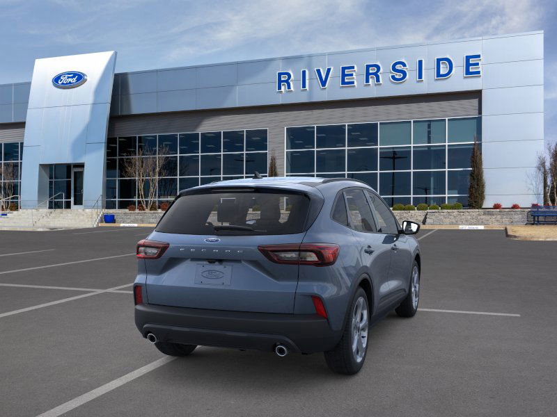 New 2026 Ford Escape ST-Line w/ Cold Weather Package image 8