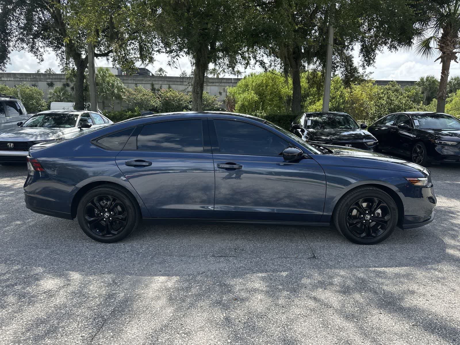 Used 2025 Honda Accord SE image 7