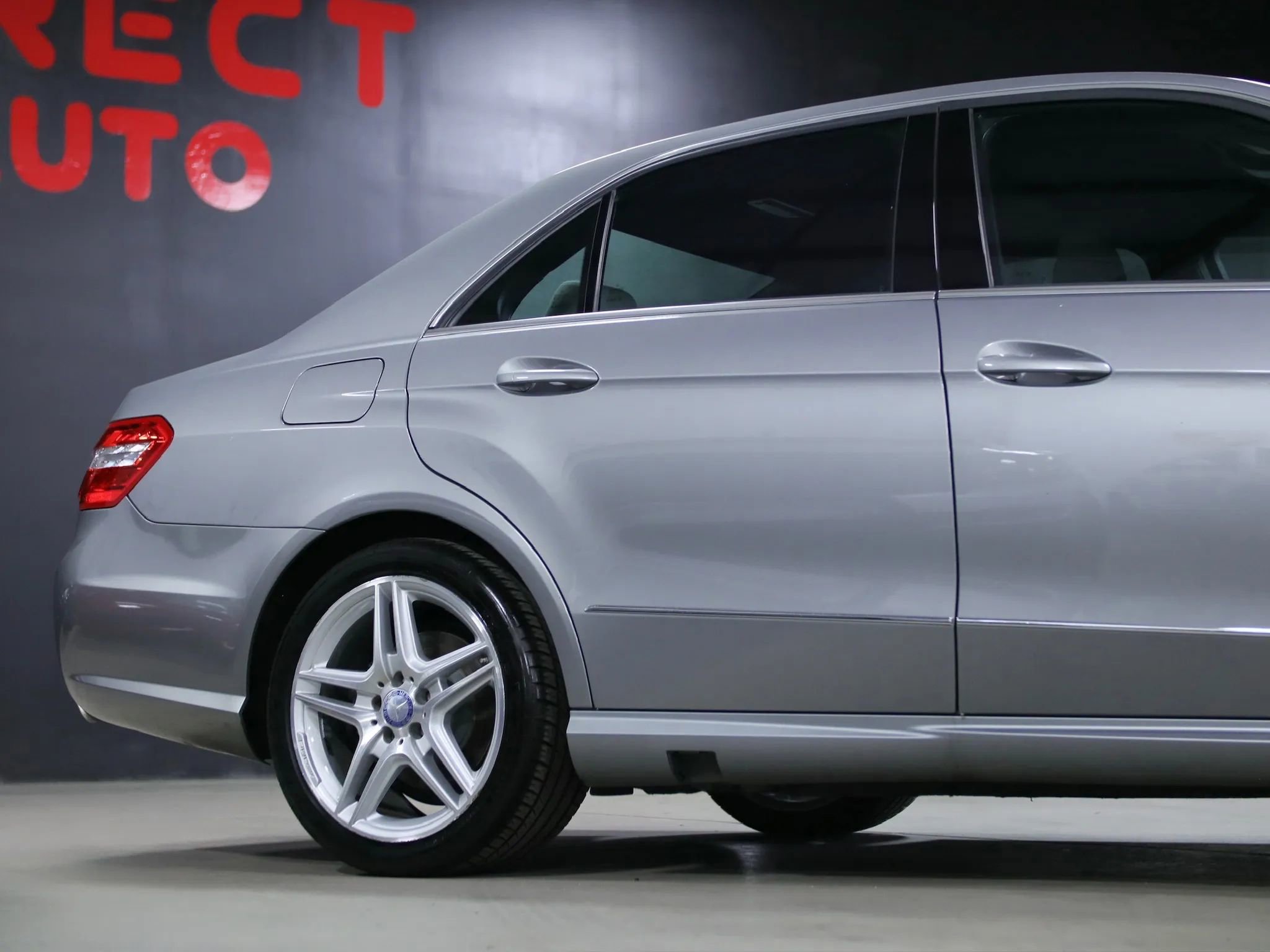 Used 2013 Mercedes-Benz E 350 Sedan image 10