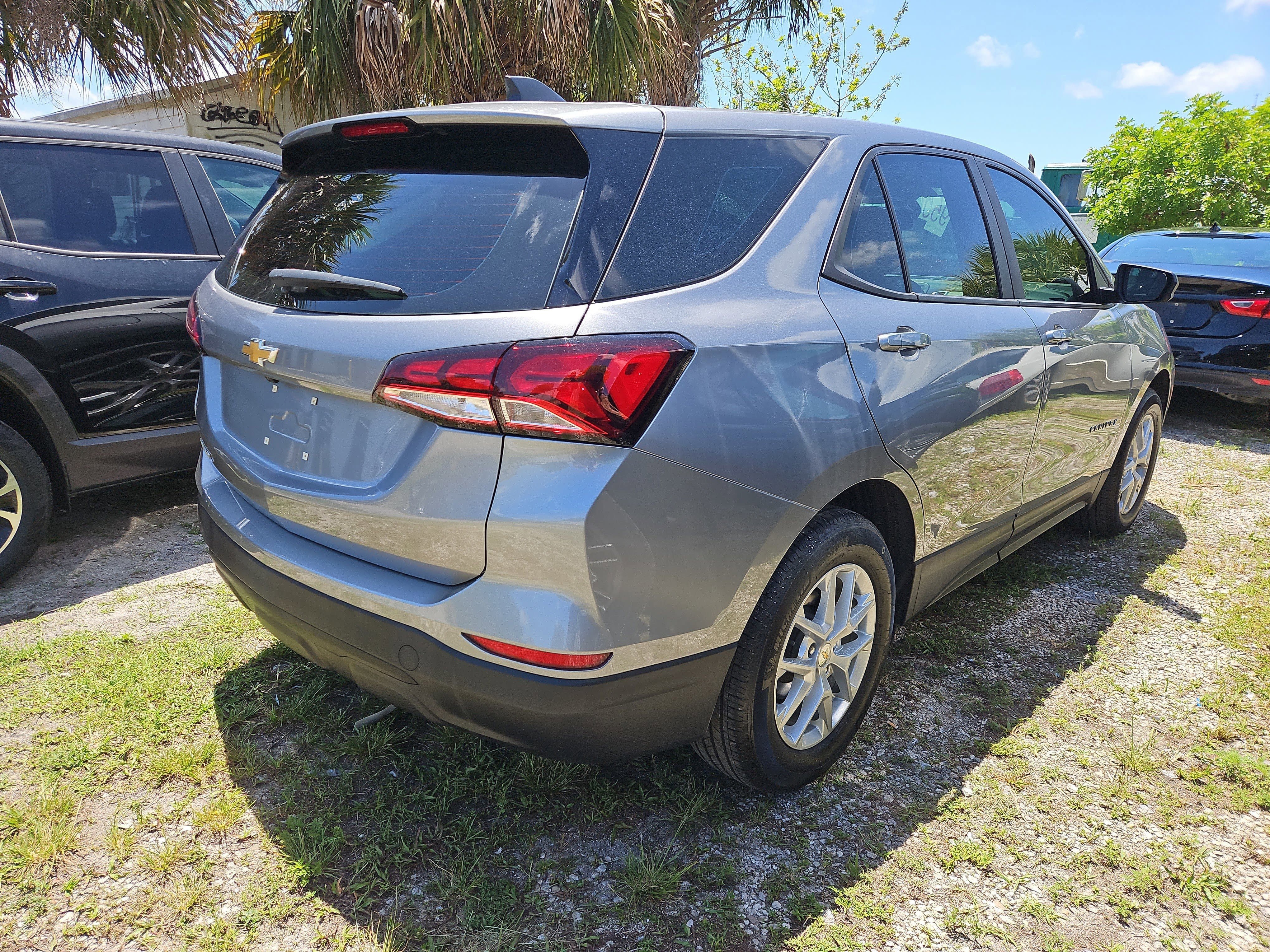 Used 2024 Chevrolet Equinox LS FWD image 6