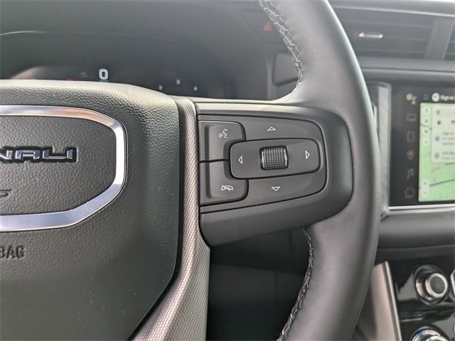 Used 2024 GMC Yukon XL Denali image 30