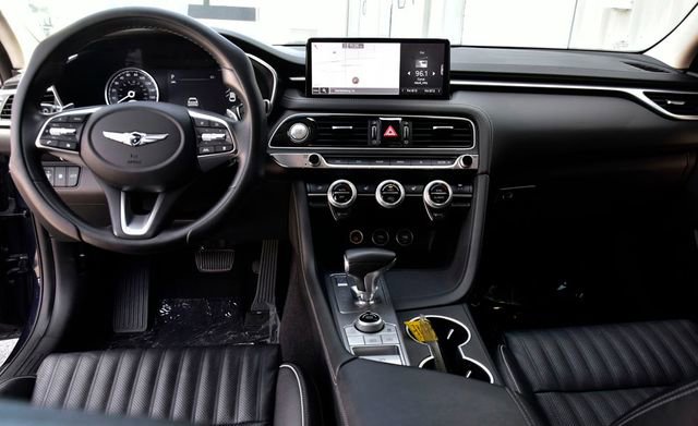 Used 2022 Genesis G70 3.3T RWD image 15