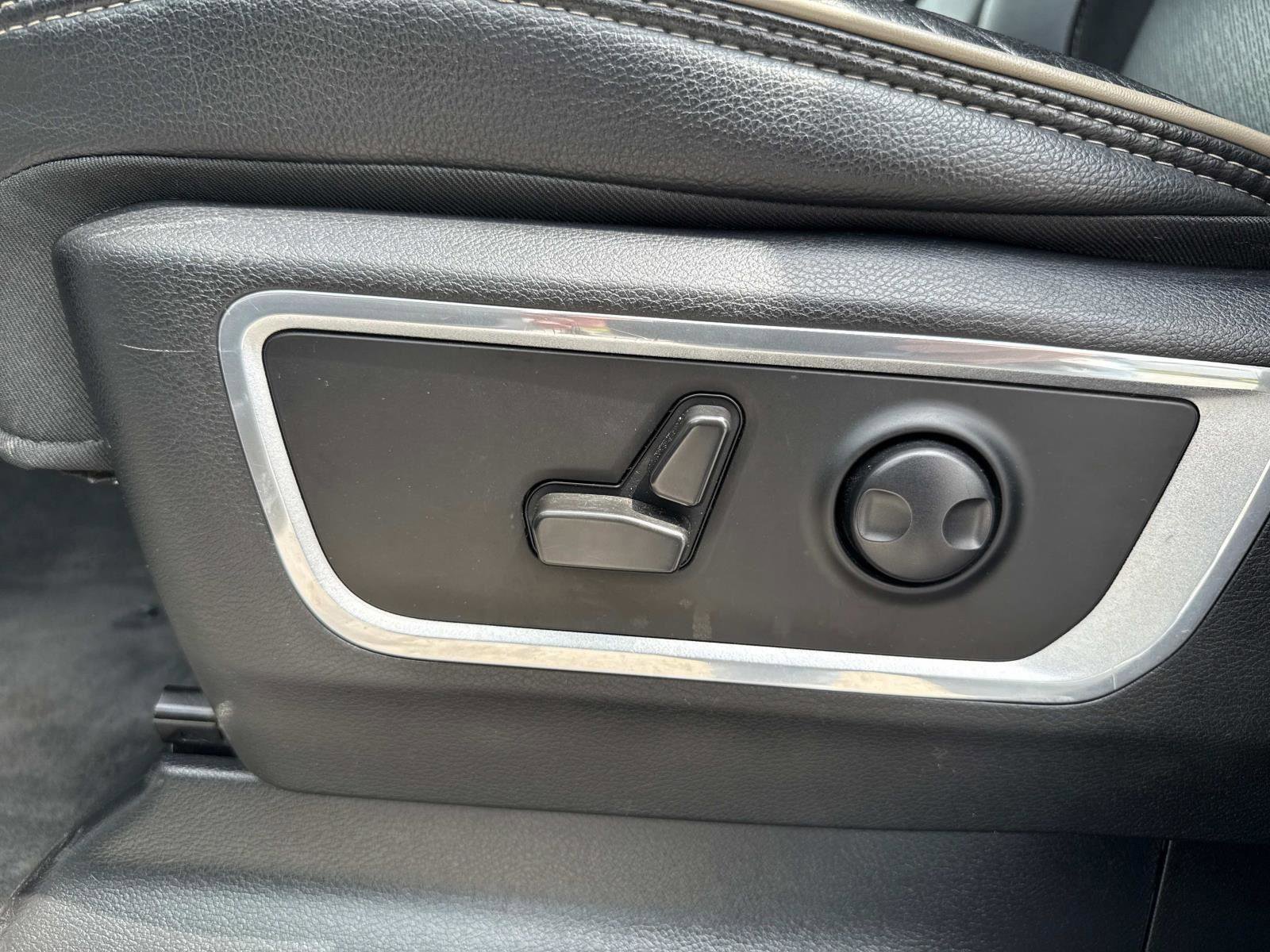 Used 2022 RAM 1500 Laramie image 14