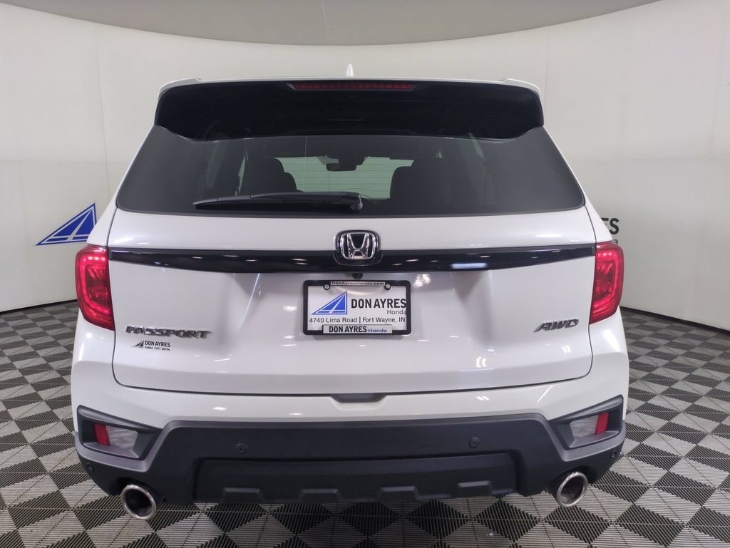 Used 2024 Honda Passport EX-L image 5