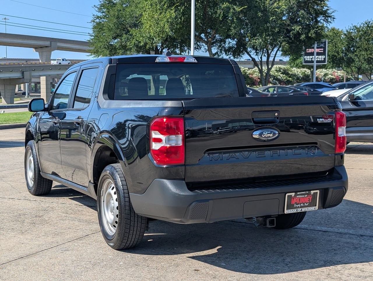 Used 2022 Ford Maverick XL FWD image 4