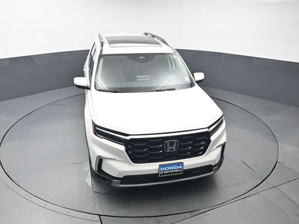 Certified 2023 Honda Pilot Elite image 48