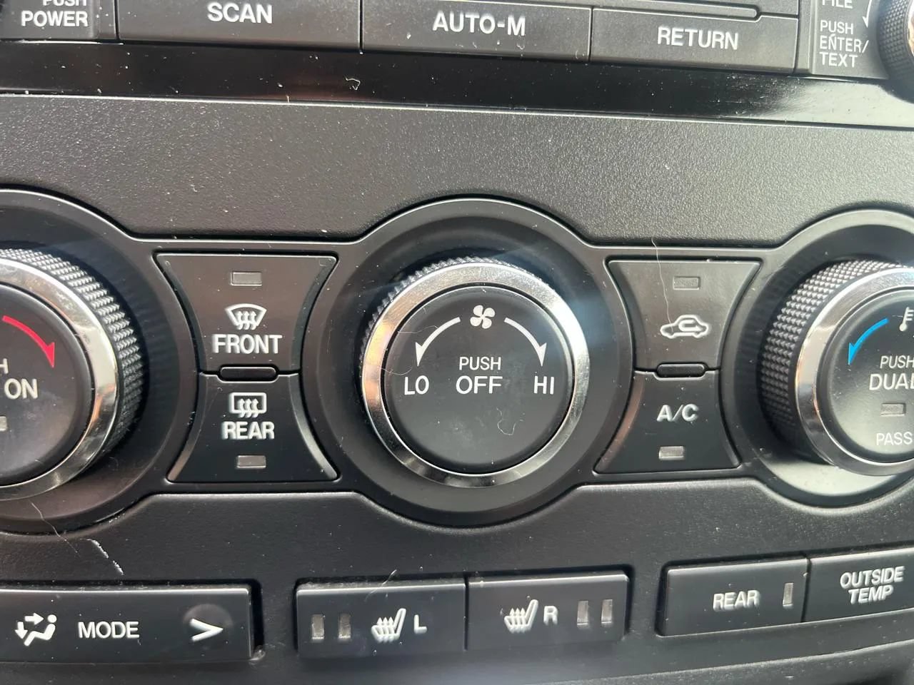 Used 2011 MAZDA CX-9 Touring w/ Moonroof & Bose Audio Pkg FWD image 14