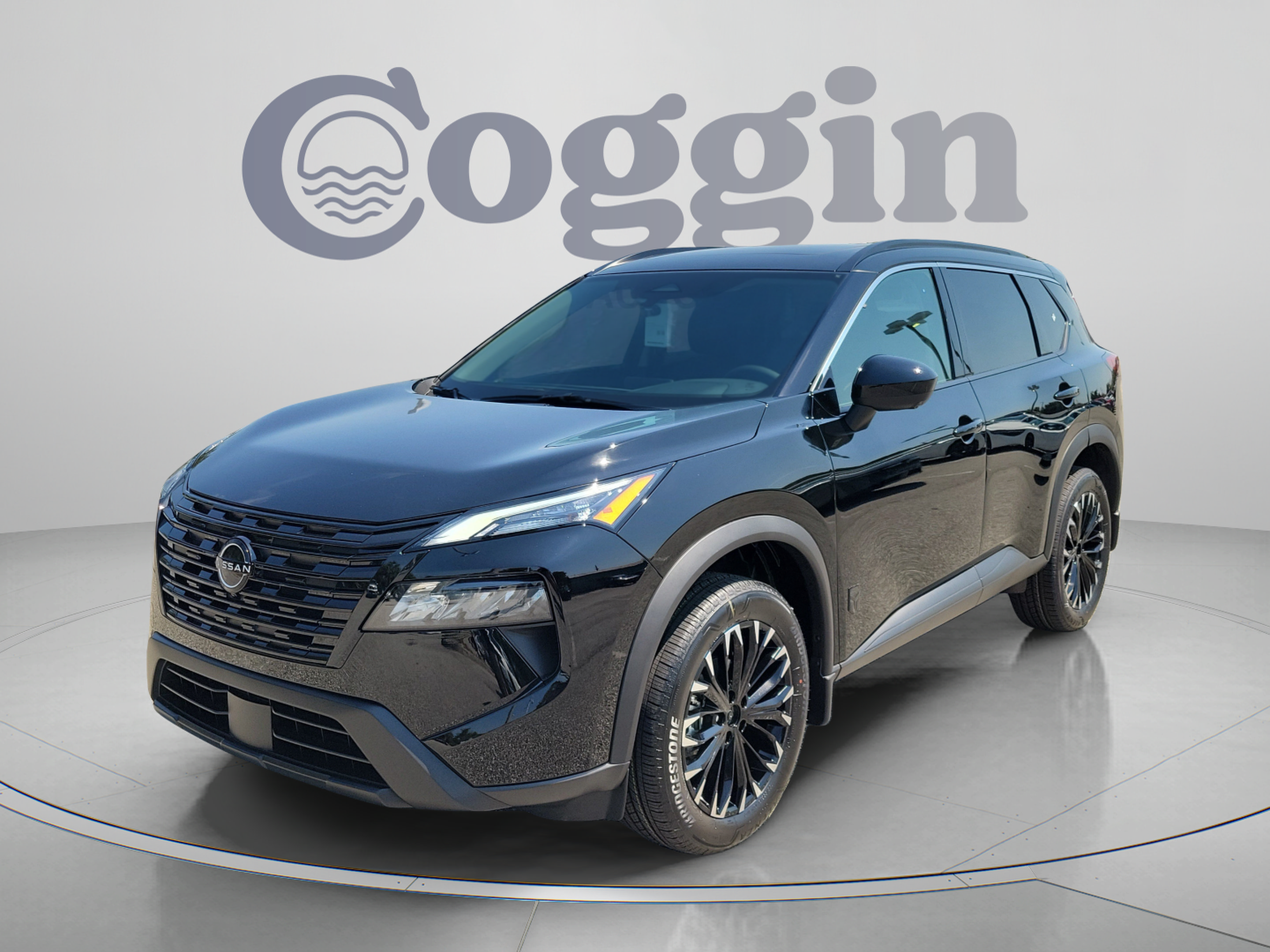 New 2026 Nissan Rogue Dark Armor FWD image 1
